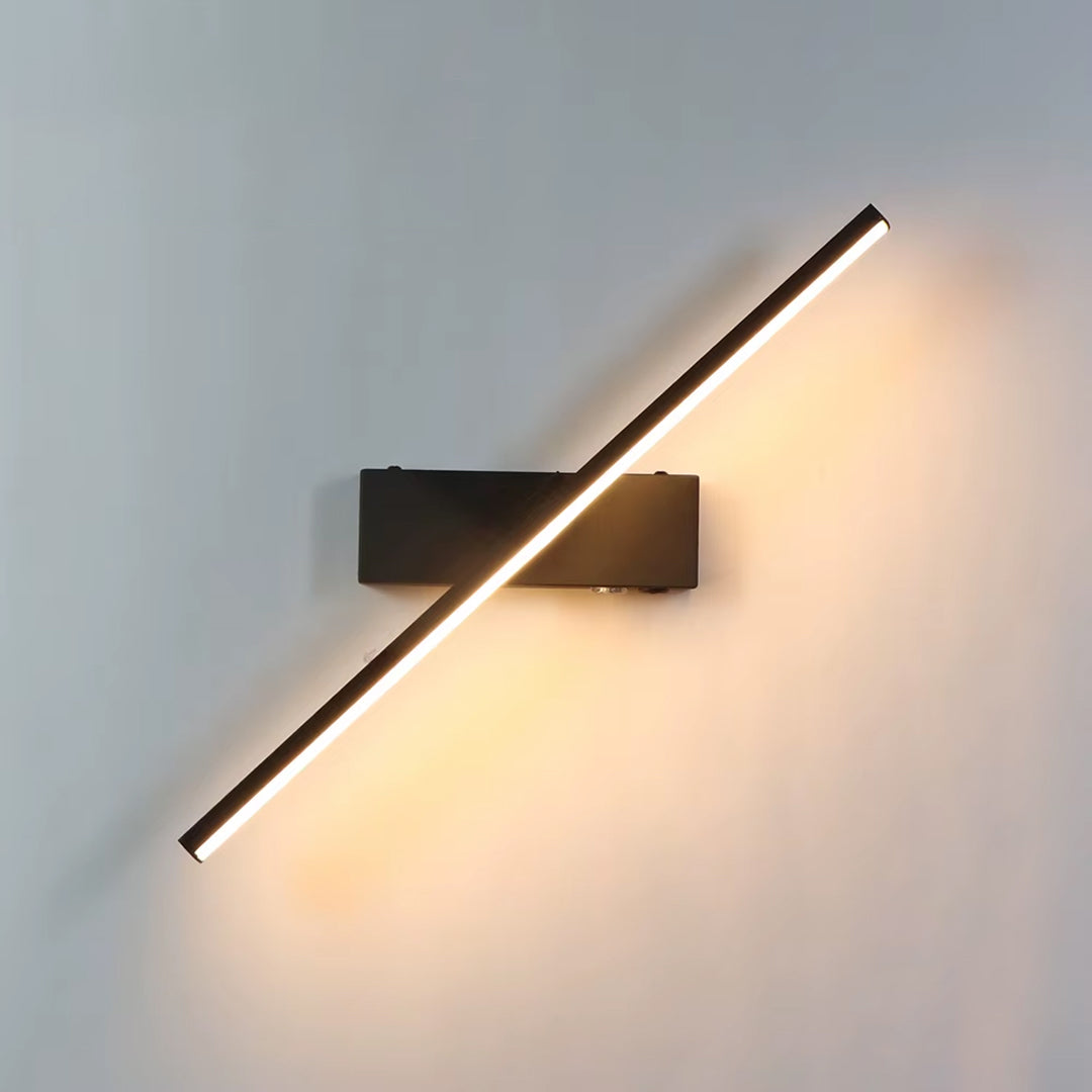 LUXEARC™ Verto Wall Light