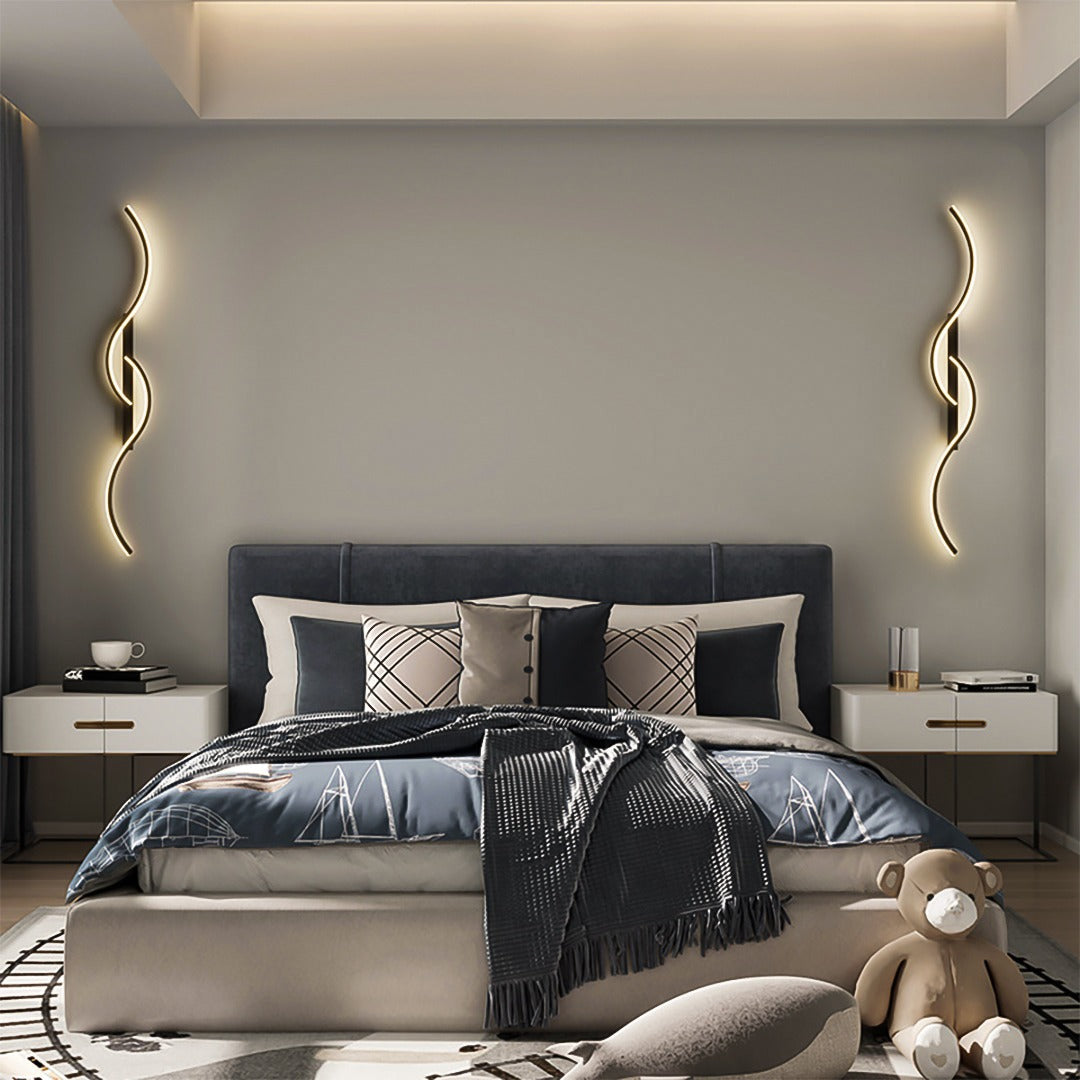 LUXEARC™ Wavy Wall Light