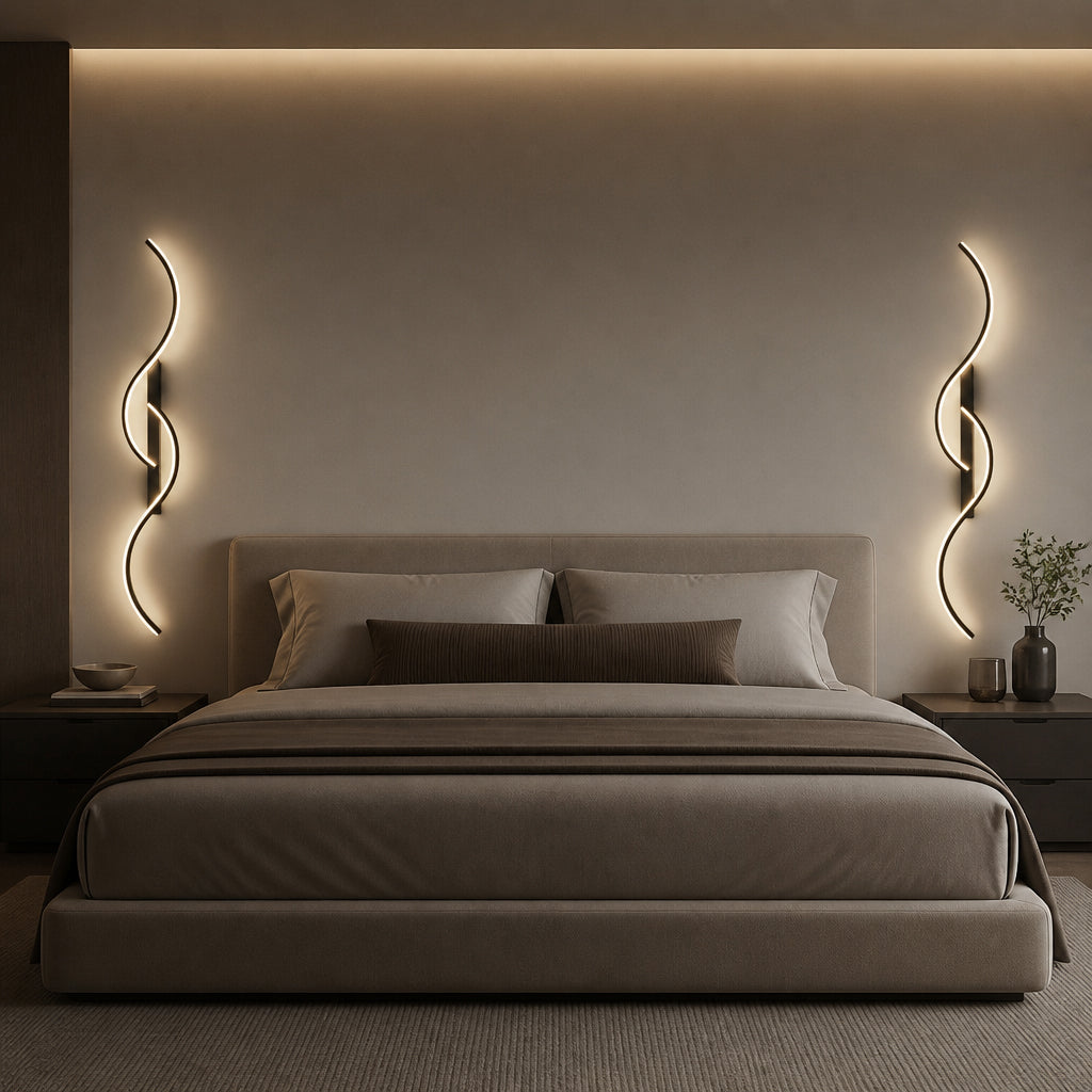 SVEA™ Nordic Wave Wall Light