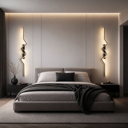 VELA™ Geometric Wall Light
